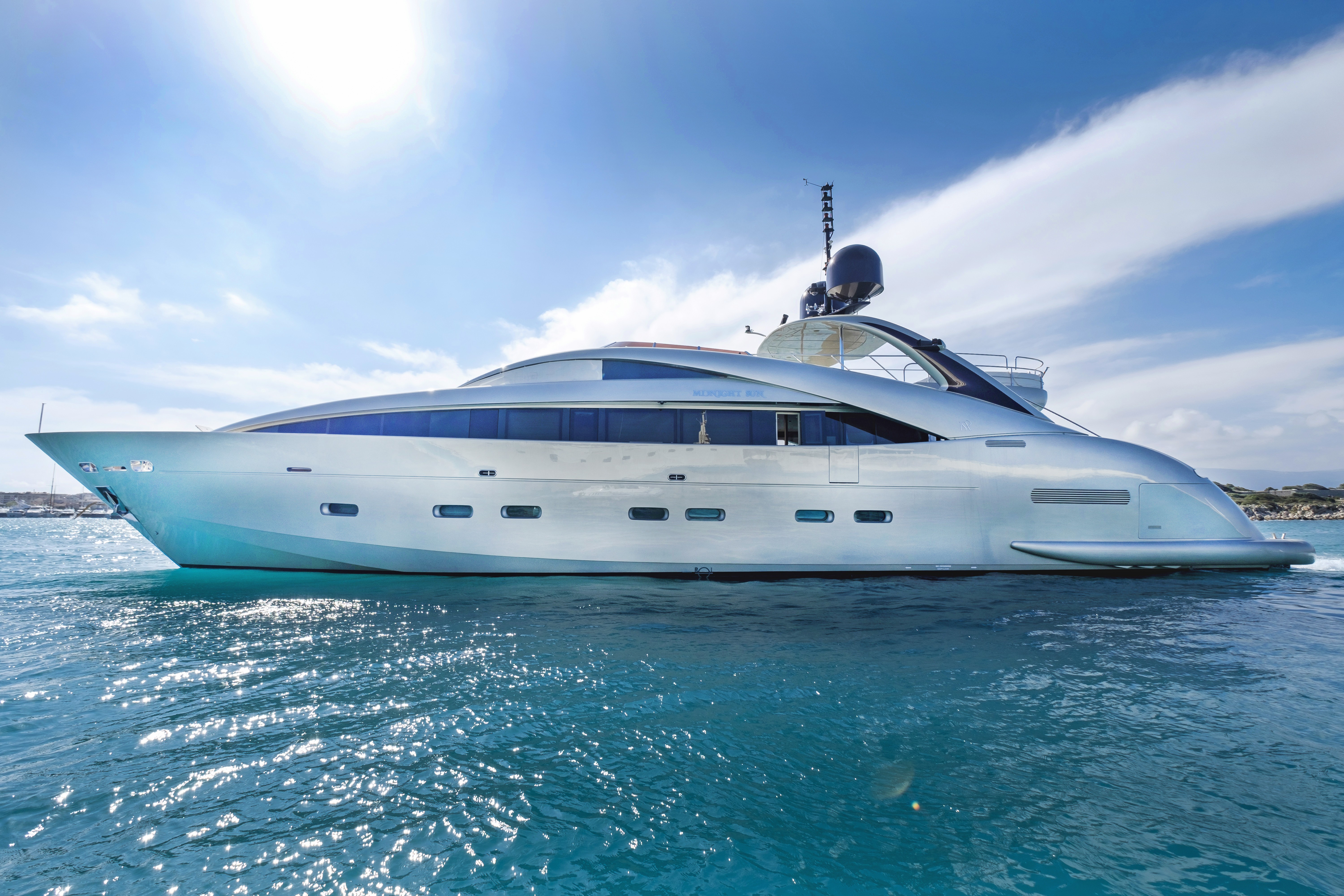 Yacht YCM 120, ISA Yachts CHARTERWORLD Luxury Superyacht Charters